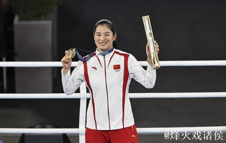 全运会拳击赛:奥运冠军李倩顺利挺进八强 全运会拳击赛:奥运冠军李倩顺利挺进八强